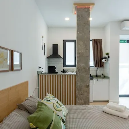 Loft Nuevo Cerca De Ruzafa Y Ciudad De Artes Apartment *