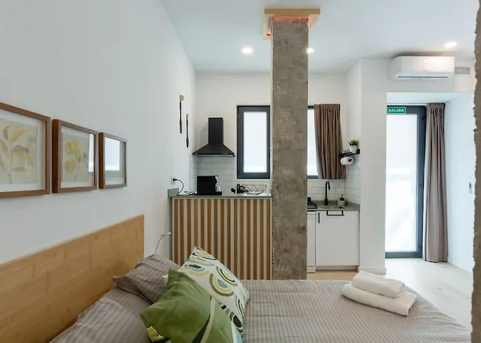 Loft Nuevo Cerca De Ruzafa Y Ciudad De Artes Apartamento *